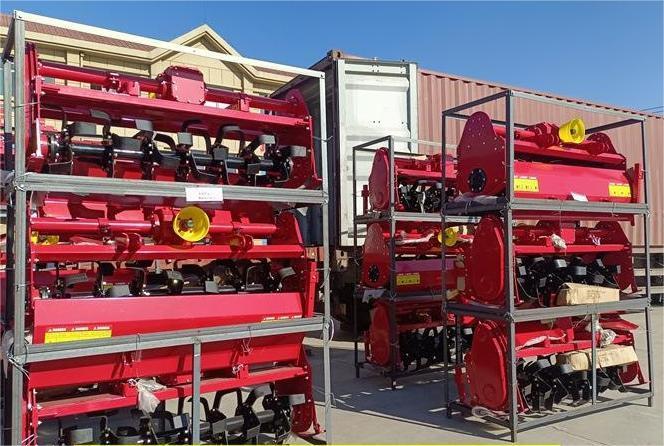 side transmission rotary tiller (8)